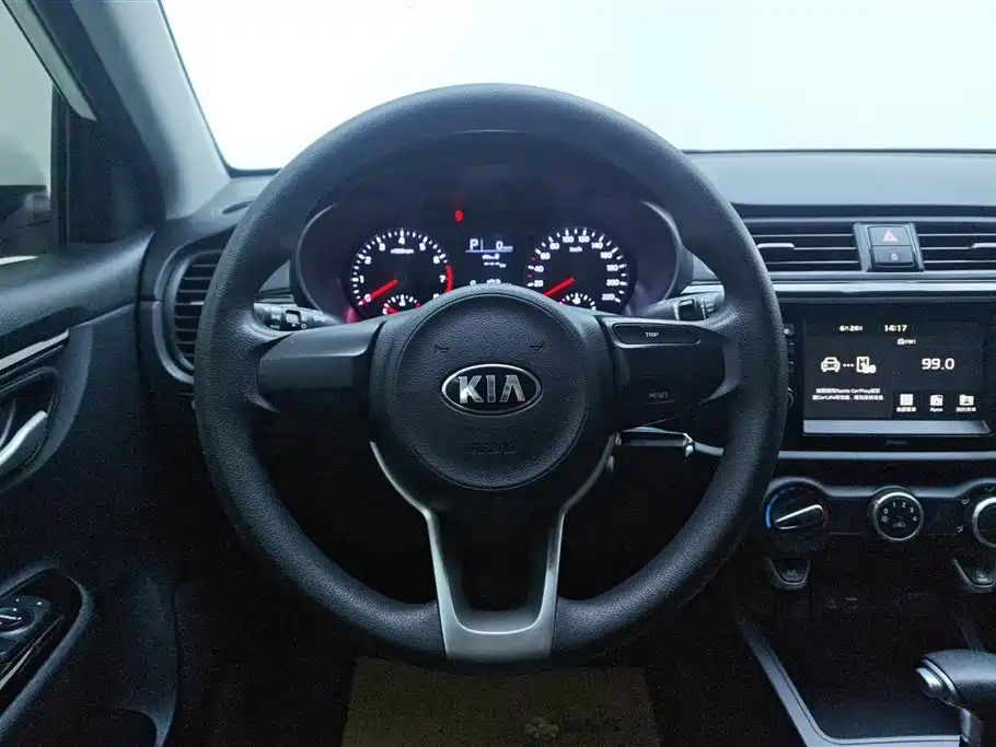 Photo 15 - Kia K2