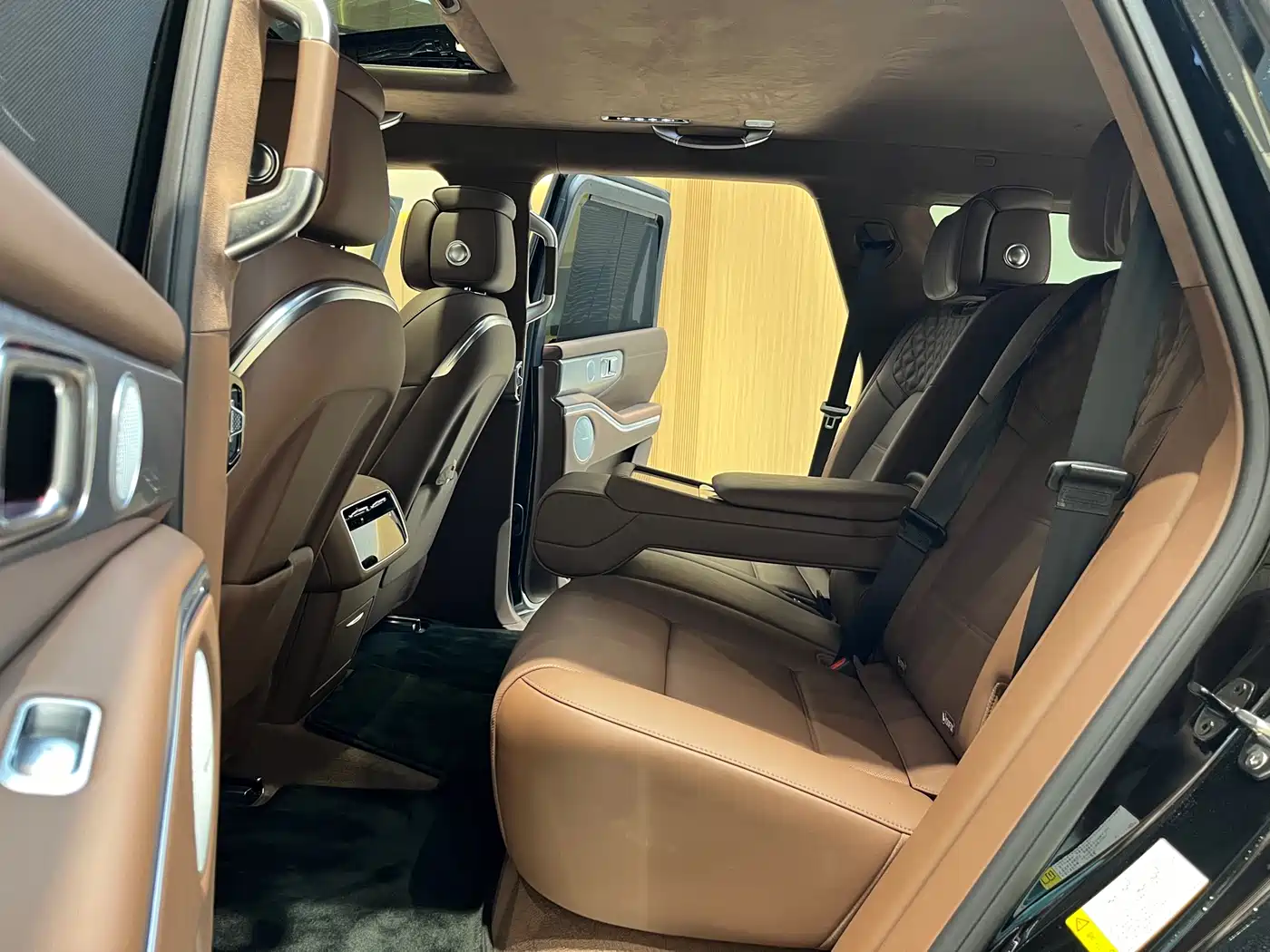 TANK TANK 700 NEW ENERGY