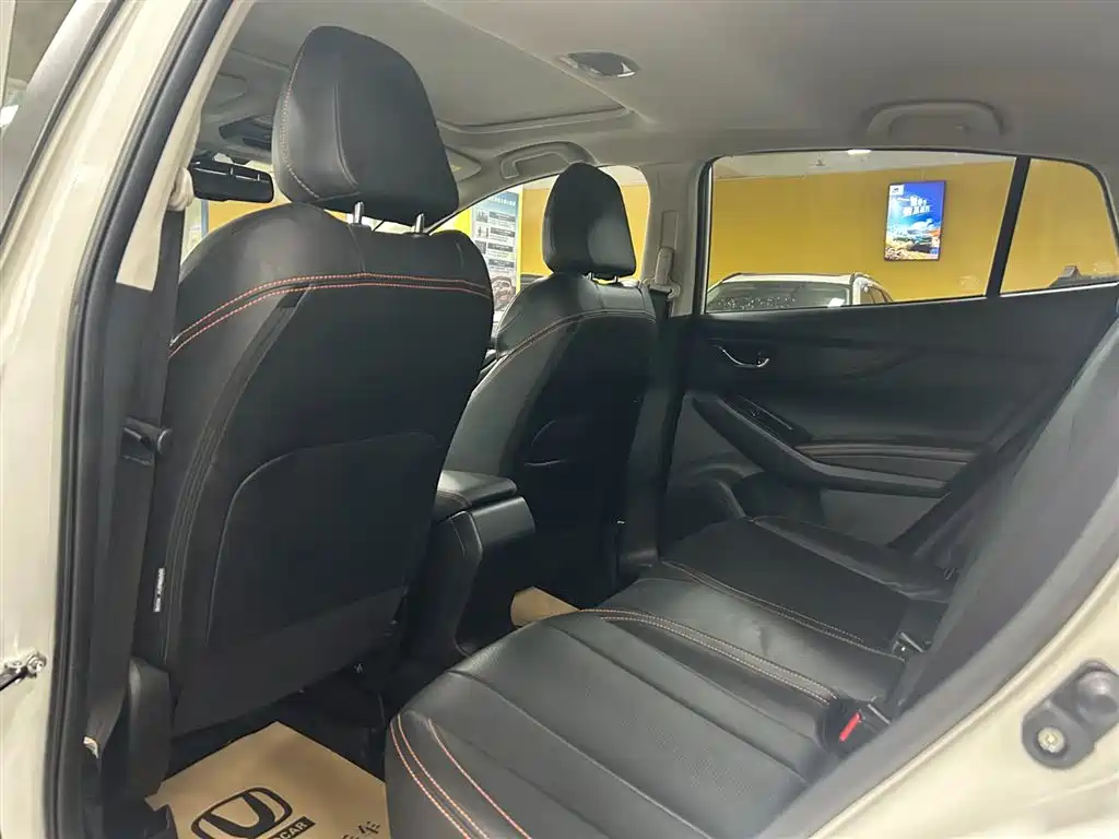 Subaru XV 2018 2.0i AWD Limited EyeSight фото 10