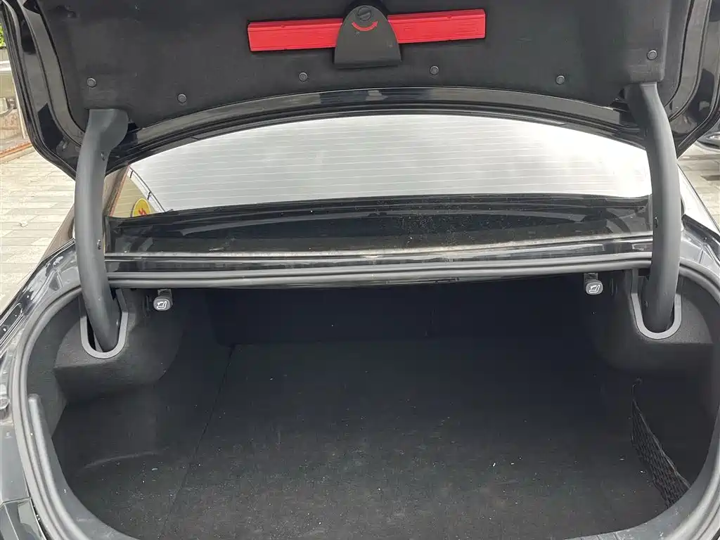 Hongqi H5 2020 1.5T DCT Qi Rhythm Edition фото 18