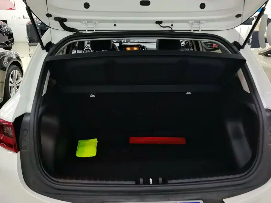 Фото 4 - Kia KX1