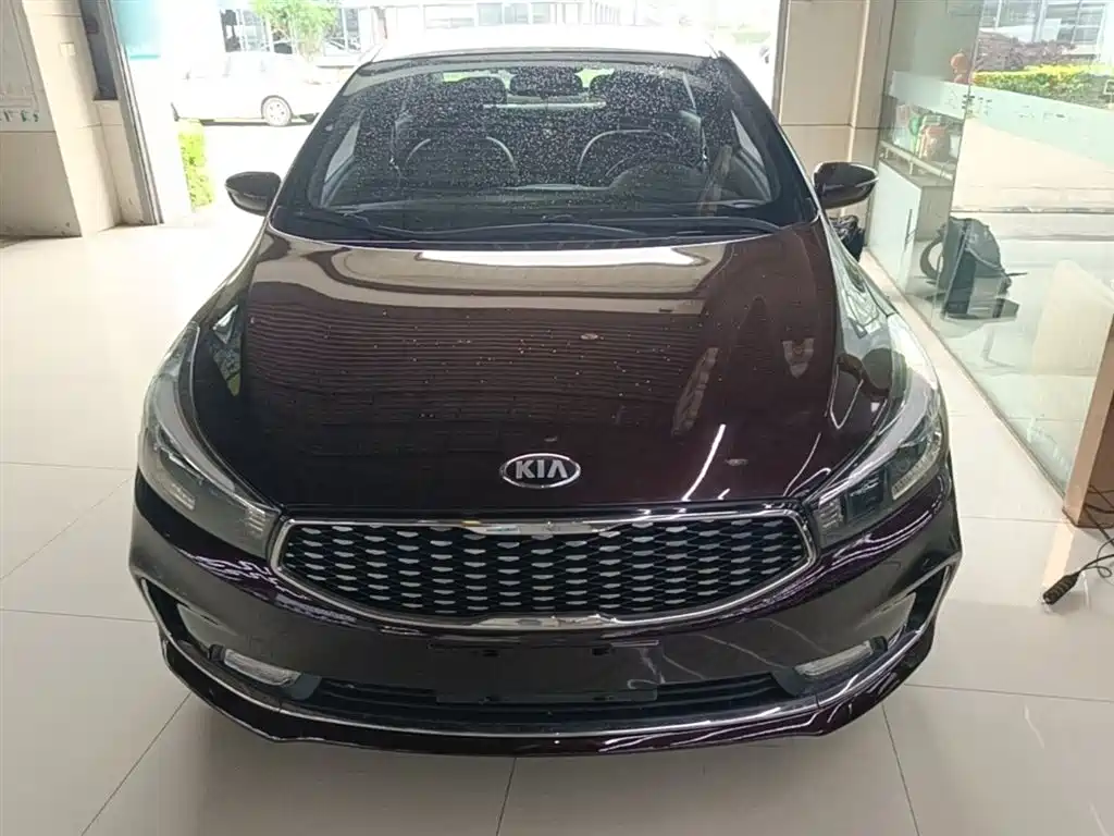 KIA K3