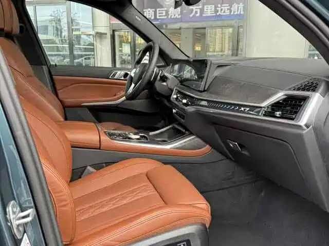 BMW X7 2025 2023 xDrive40i Exclusive Luxury Package