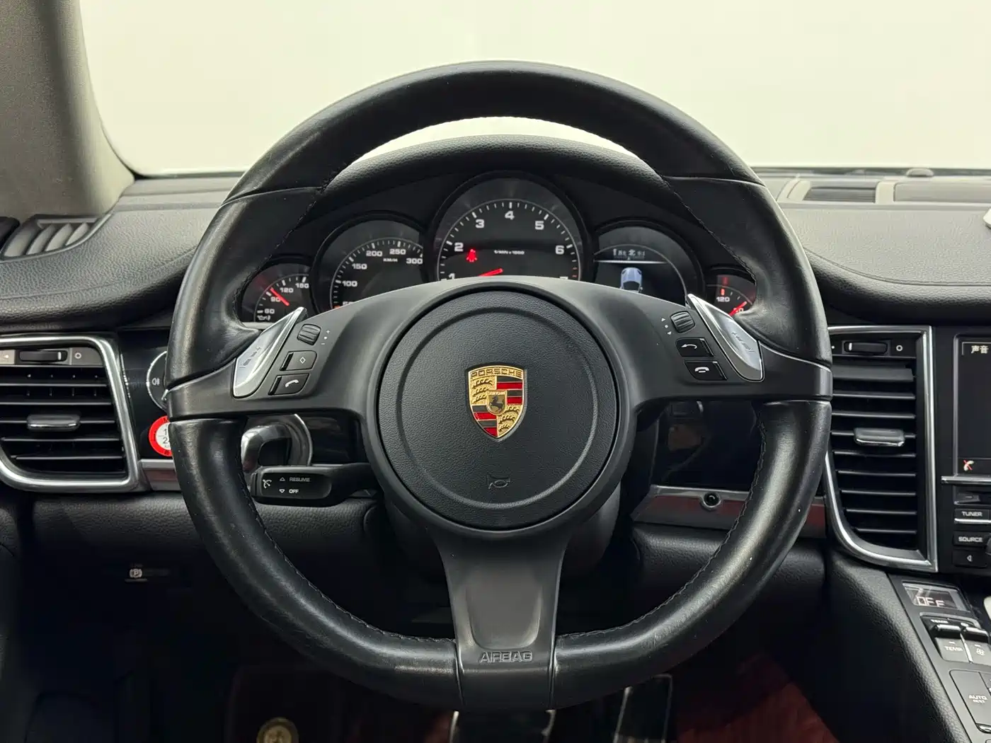 Porsche Panamera 2014 Panamera 4 3.0T фото 18