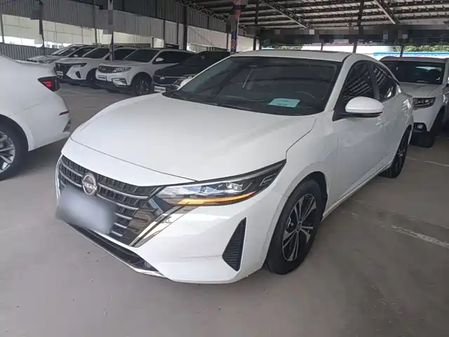 Nissan Sylphy 1.6L CVT, Комфорт