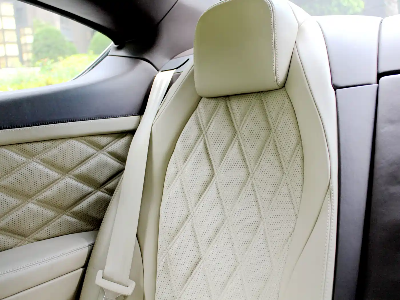 Photo 19 - Bentley Continental