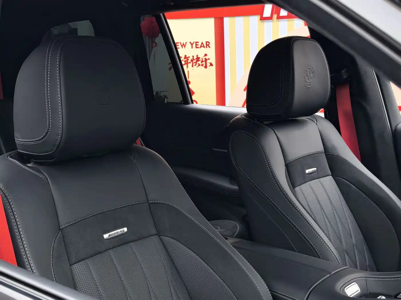 Mercedes-Benz GLS AMG 2024 AMG GLS 63 4MATIC+ фото 9