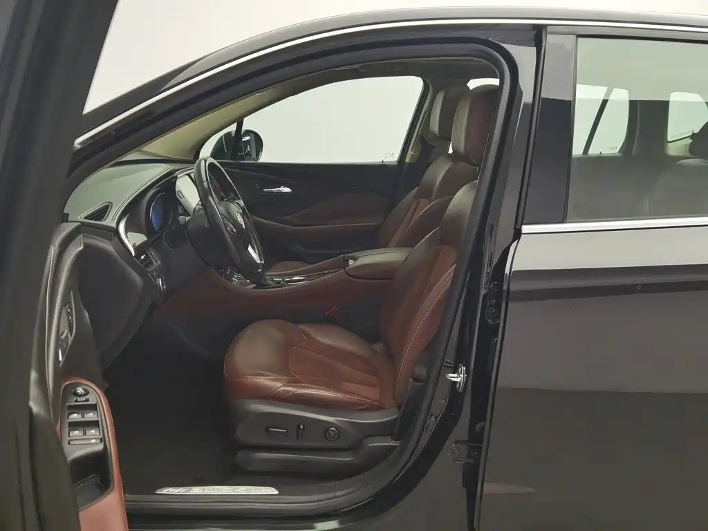 Фото 10 - Buick Envision Plus