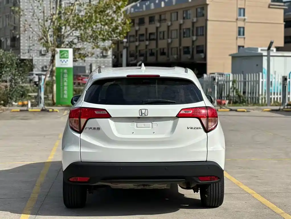 Honda Vezel 2016 2015 1.5L CVT 2WD Comfort