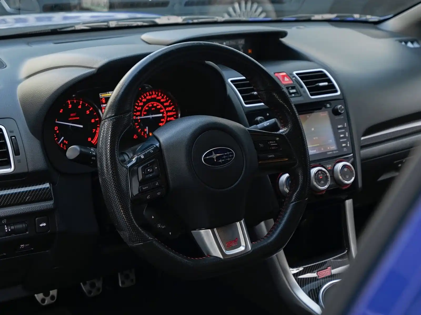 Фото 13 - Subaru WRX