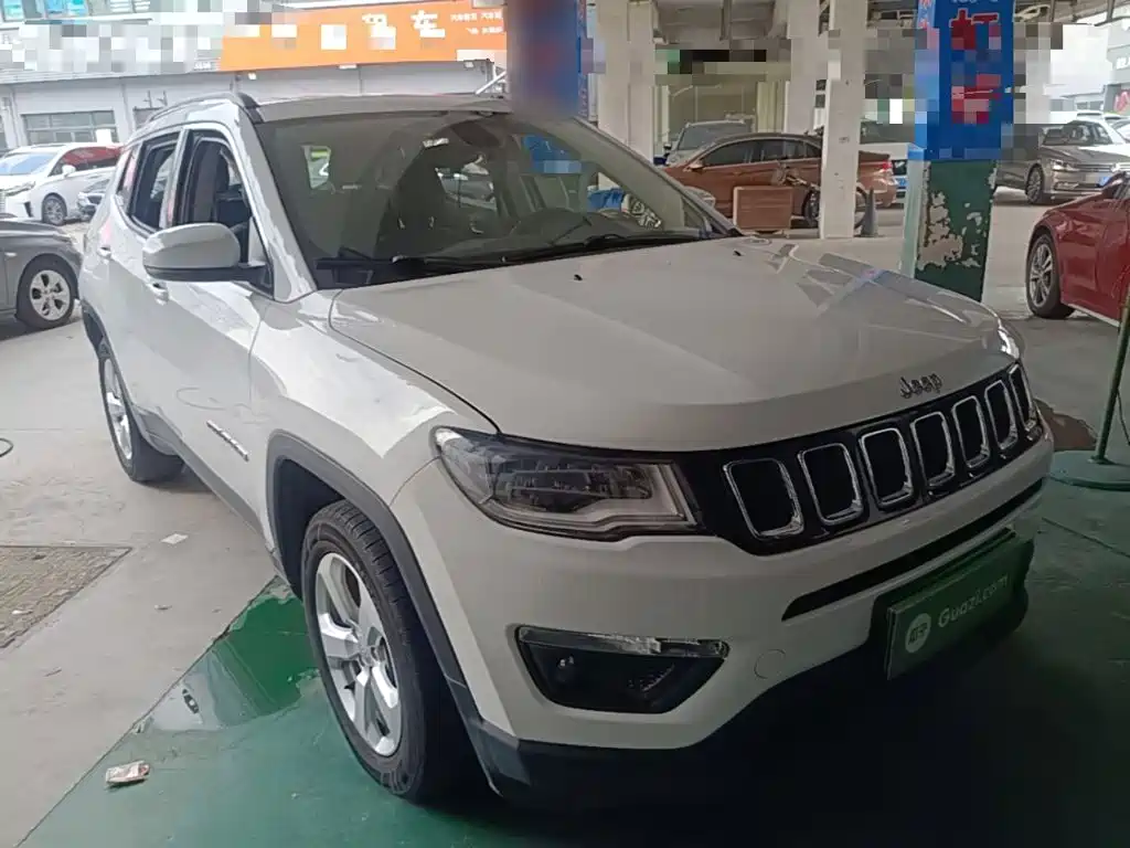 Jeep Compass 2020 2019 220T Automatic Family Edition