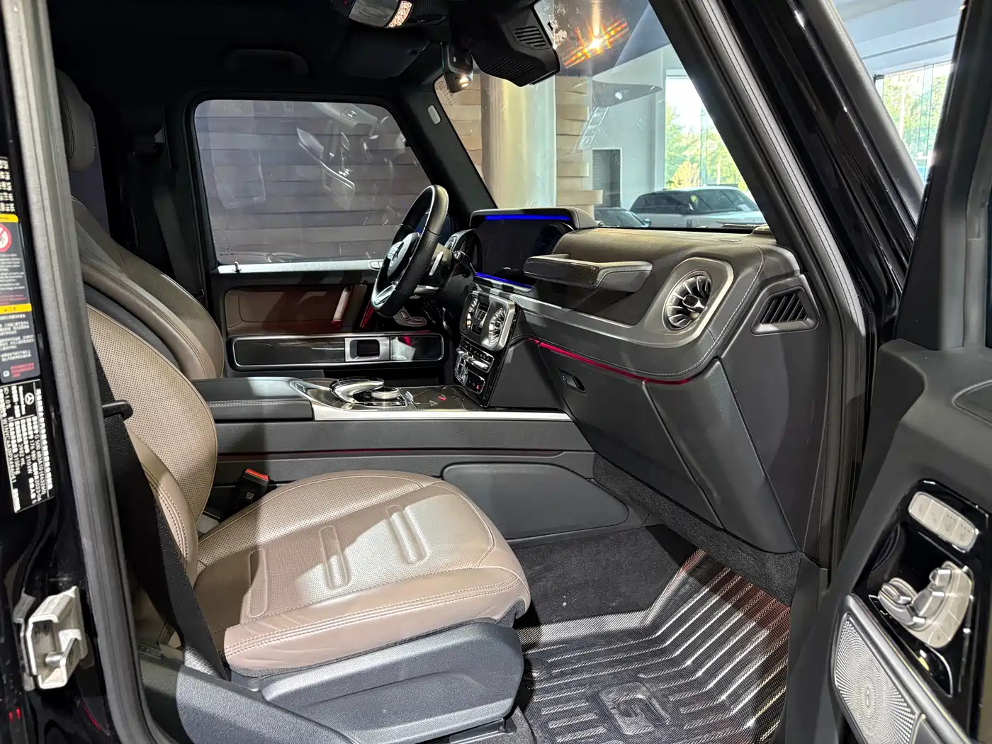 Mercedes-Benz G-Class 2023 G 500 фото 14