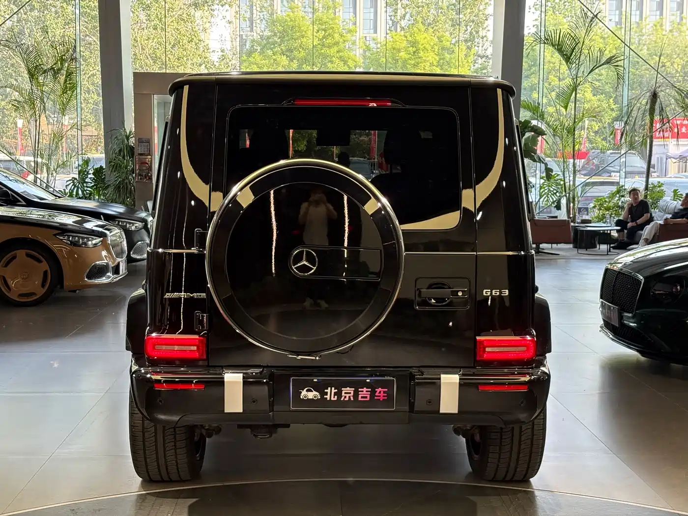 Mercedes-Benz G-Class 2023 G 500 фото 19