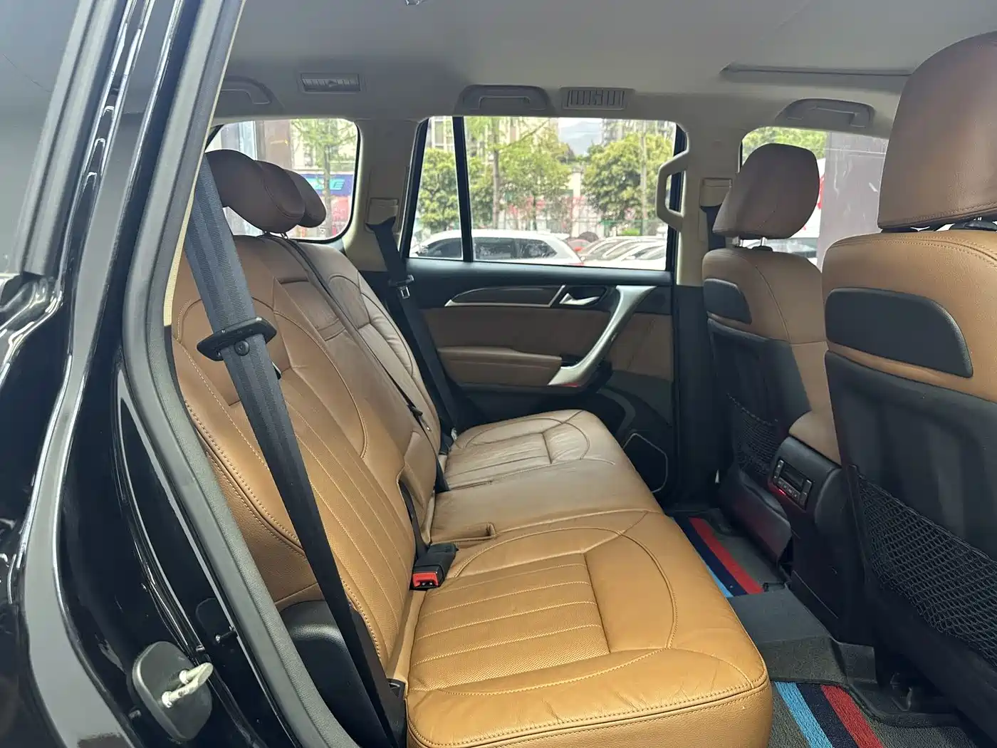 Haval H9 2015 2015 2.0T 4WD Luxury 7-Seater