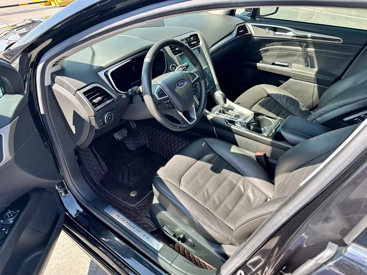 Ford Mondeo 2013 2013 2.0L GTDi240 Flagship
