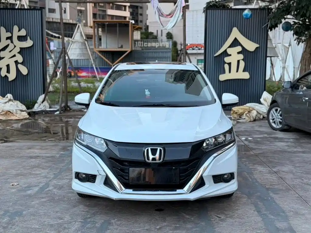 Honda Gienia 2019 2017 1.5L CVT Classic Edition