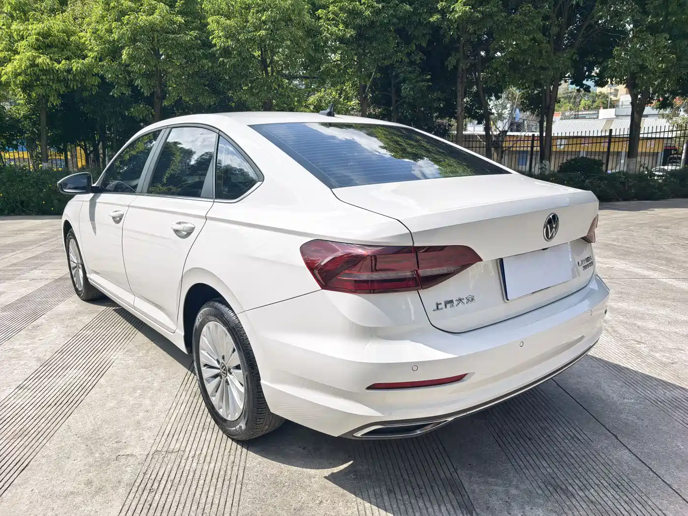 Volkswagen Lavida 2022 280TSI DSG Comfort Edition фото 7