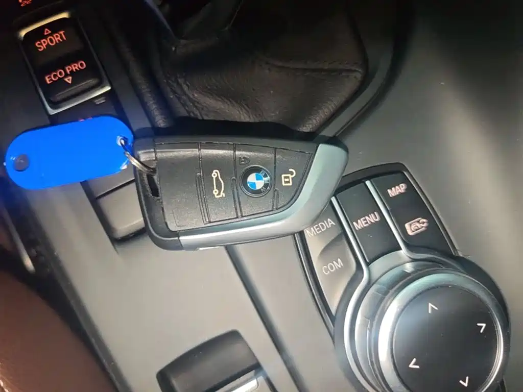 BMW X1 2022 sDrive25Li Leading фото 9