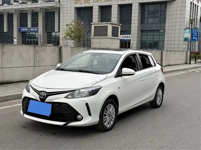 TOYOTA VIOS FS