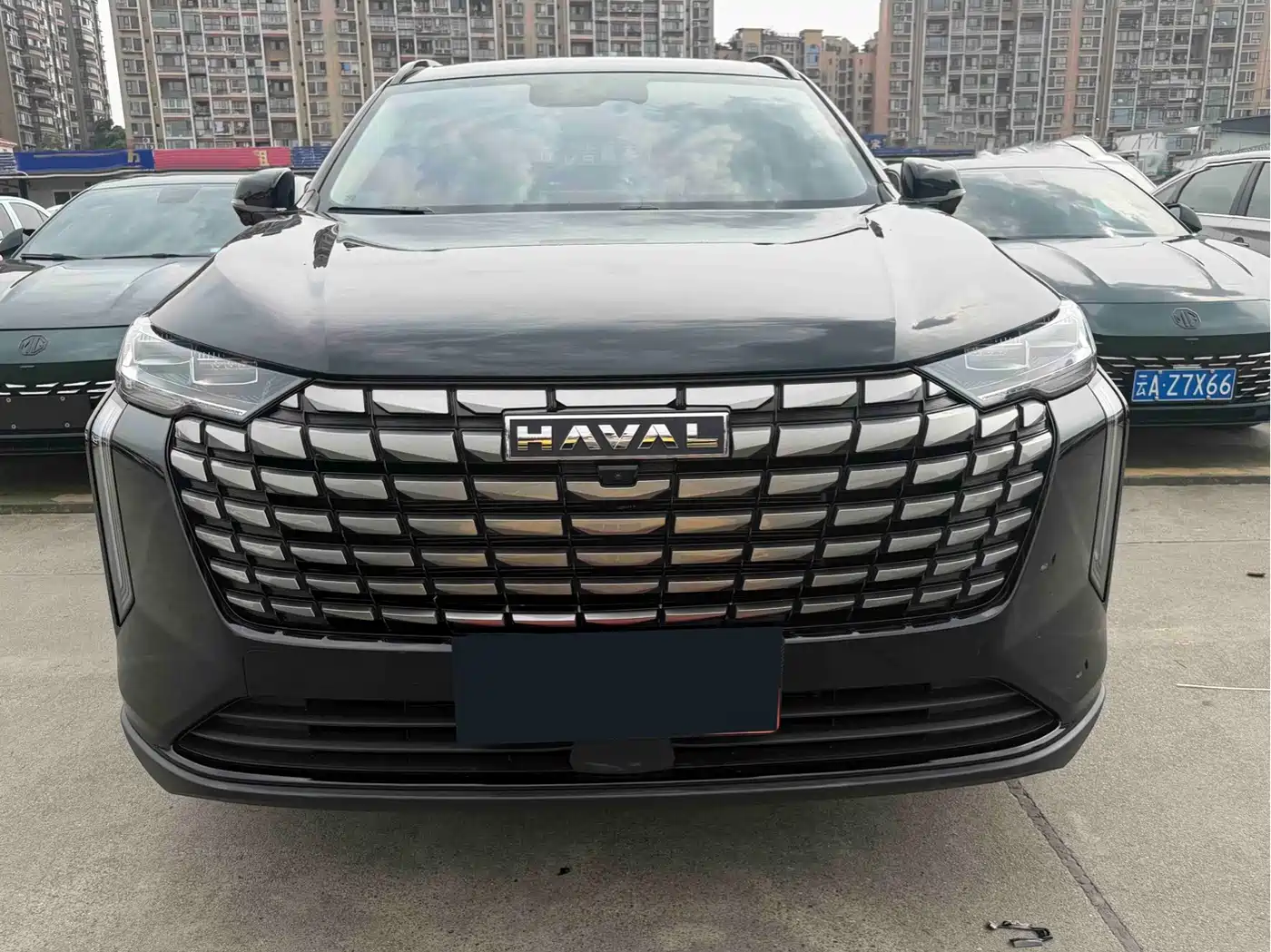 Photo 2 - Haval H6