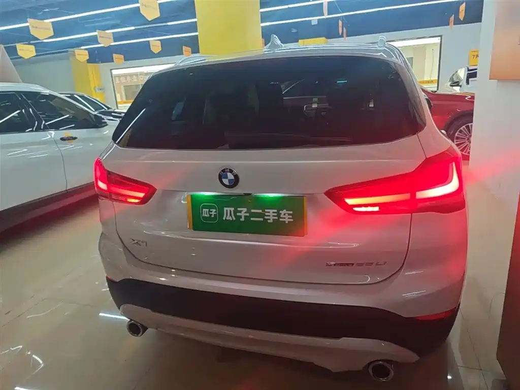 BMW X1 2022 sDrive25Li Leading фото 6