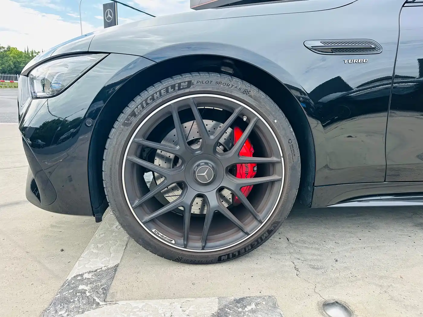 Mercedes-Benz AMG GT 2025 AMG GT 50 4-Door Coupe China Special Edition фото 15