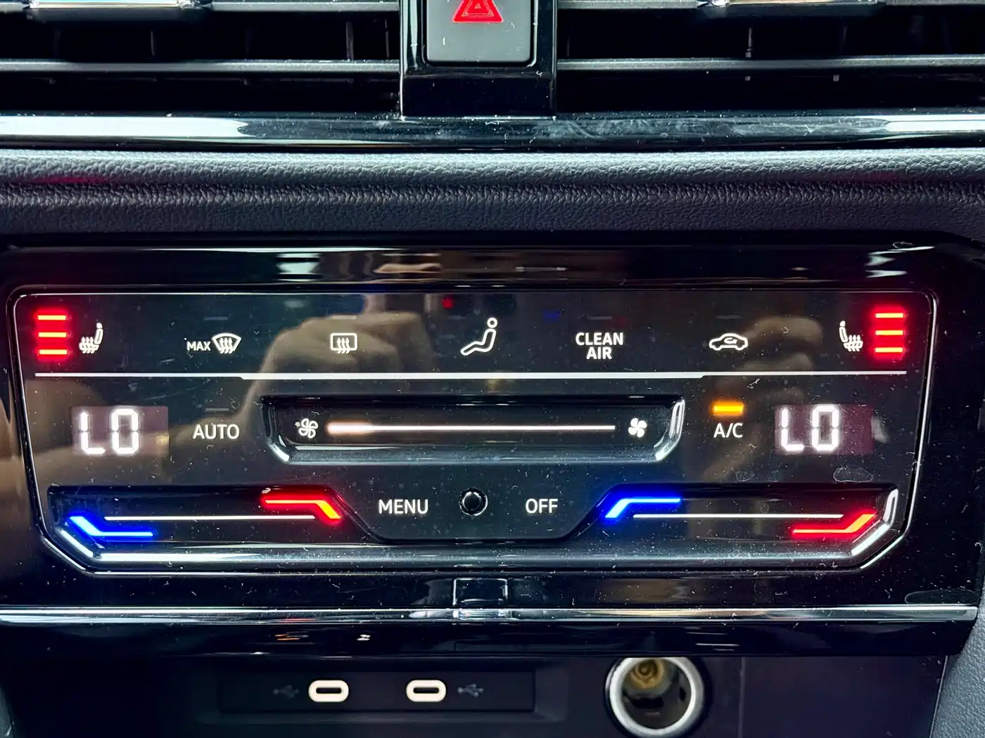 Volkswagen Tharu 2022 280TSI FWD Luxury Edition фото 5