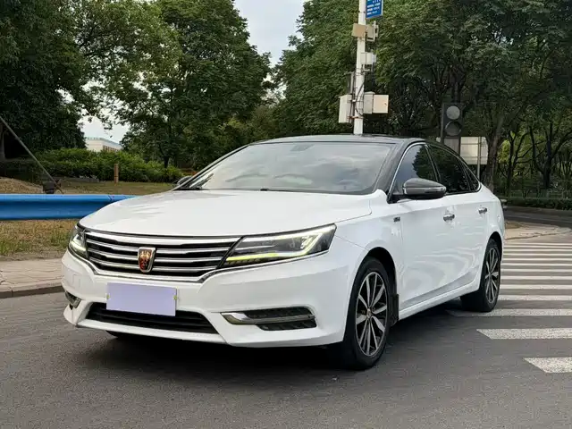 Roewe Roewe i6 2017 20T Auto Internet Smart Premium Edition