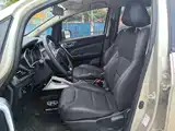 Фото 15 - Geely Vision X3