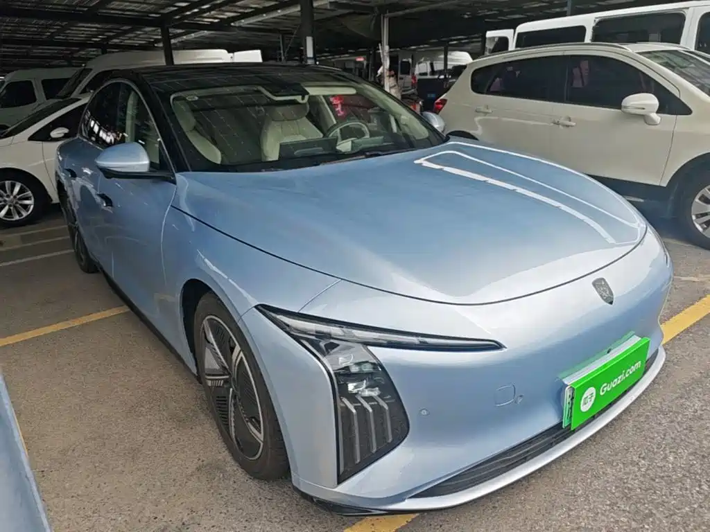 صورة 4 - Dongfeng Fengxing Stellar S7