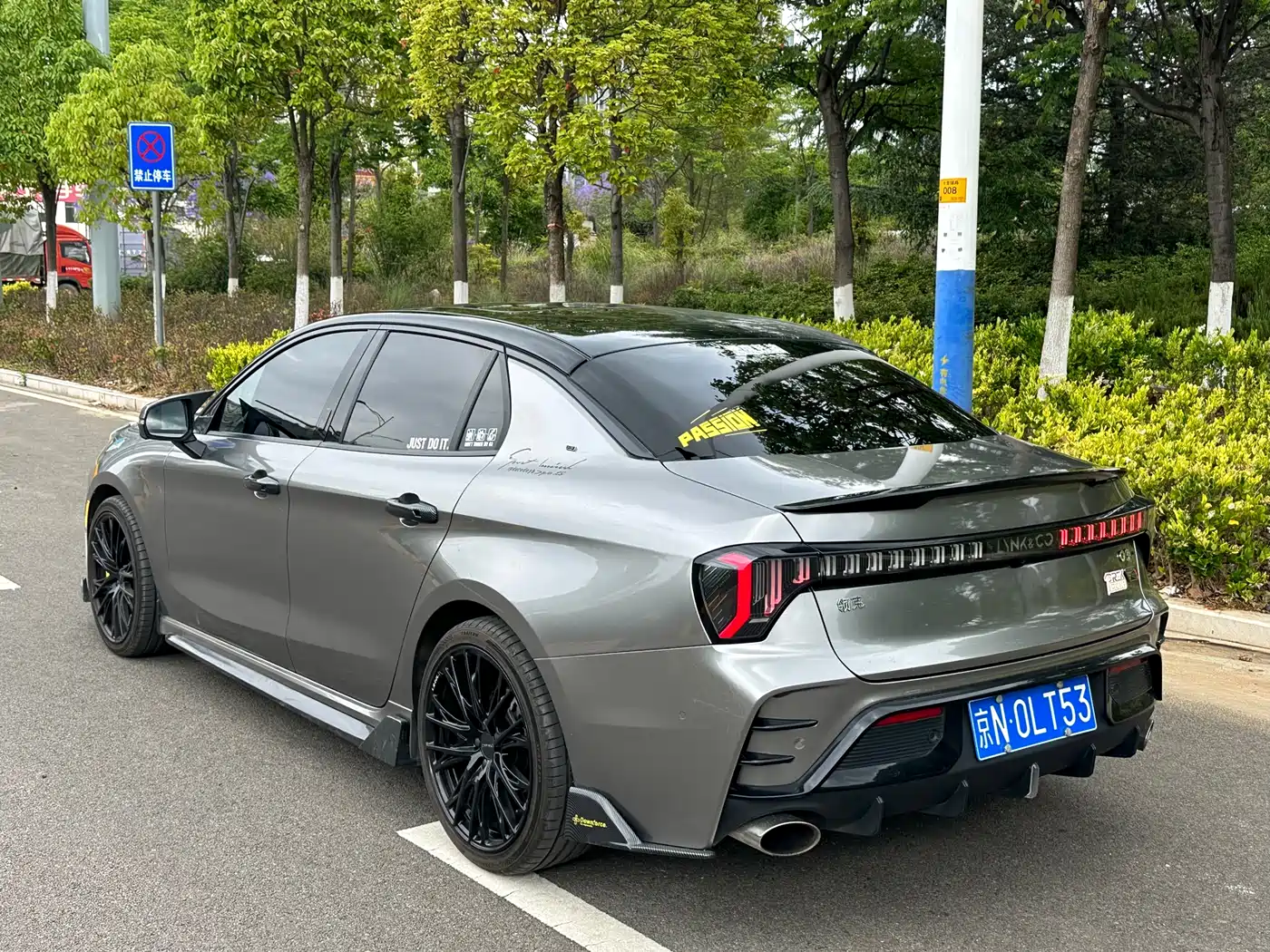 Lynk & Co 03 2023 2.0TD DCT Power Halo фото 5