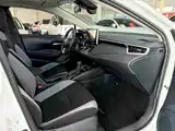 Фото 17 - Toyota Corolla