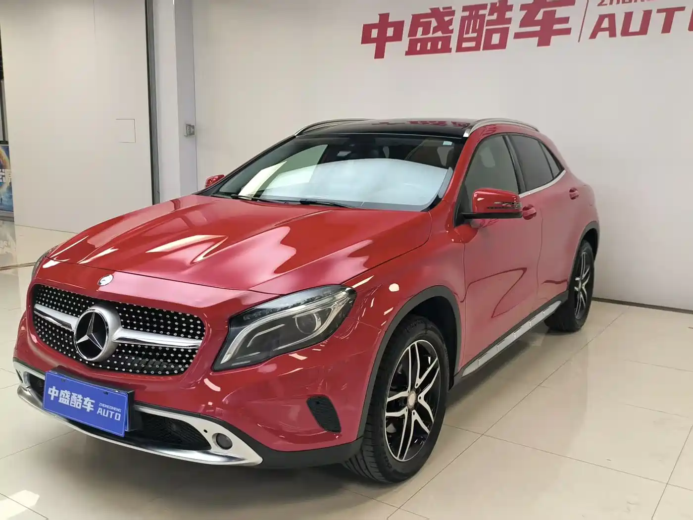 Mercedes-Benz GLA 2016 GLA 220 4MATIC Fashion