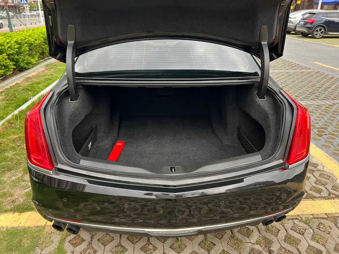 Cadillac CT6 2016 40T Leading фото 9