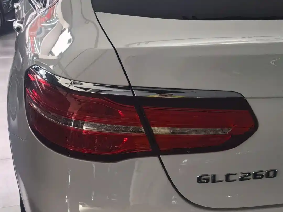 Mercedes-Benz GLC Coupe 2019 GLC 260 4MATIC Coupe SUV фото 21