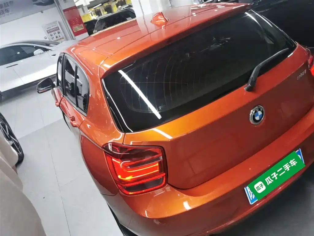 BMW 1 Series (Import) 2013 Facelift 118i Leading Model фото 5
