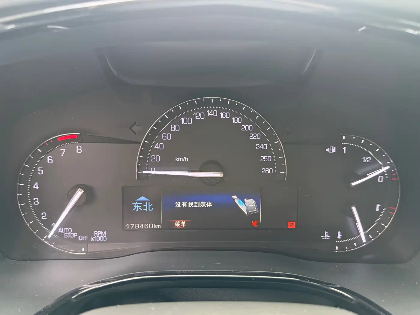 Cadillac XT5 2016 25T Luxury Model фото 19