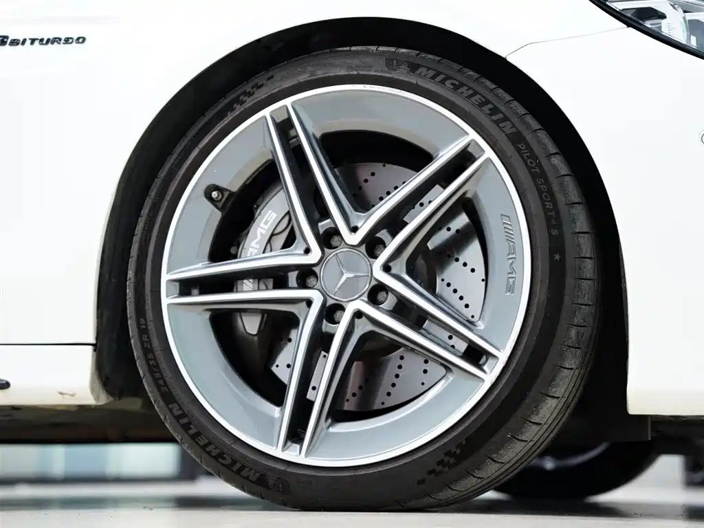 Mercedes-Benz C-Class AMG 2019 AMG C 63 фото 52