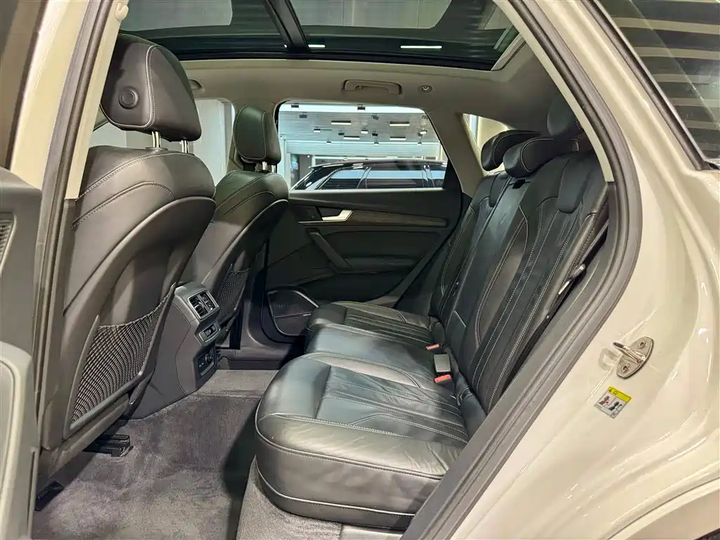 Audi Q5L 2022 45T Premium Dynamic фото 20