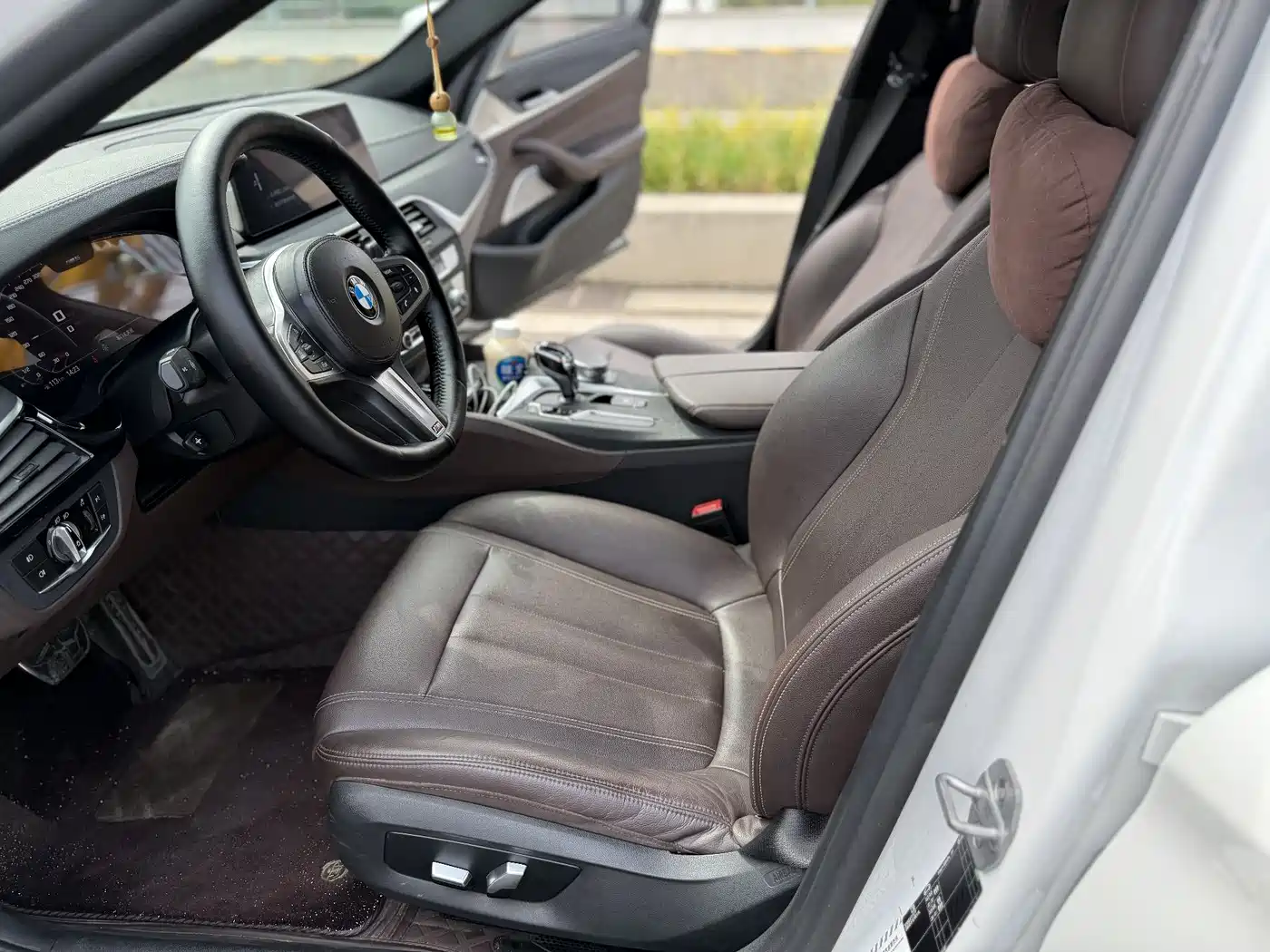 BMW 5 Series 2018 525Li M Sport Package фото 4
