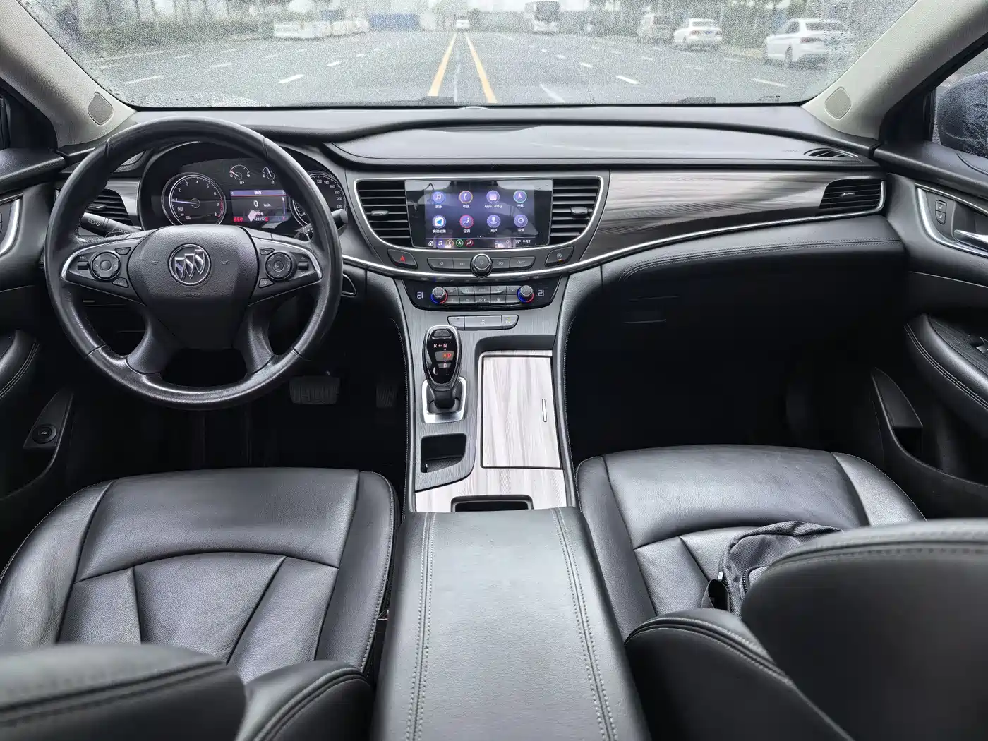 Buick LaCrosse 2019 28T Luxury Edition фото 13