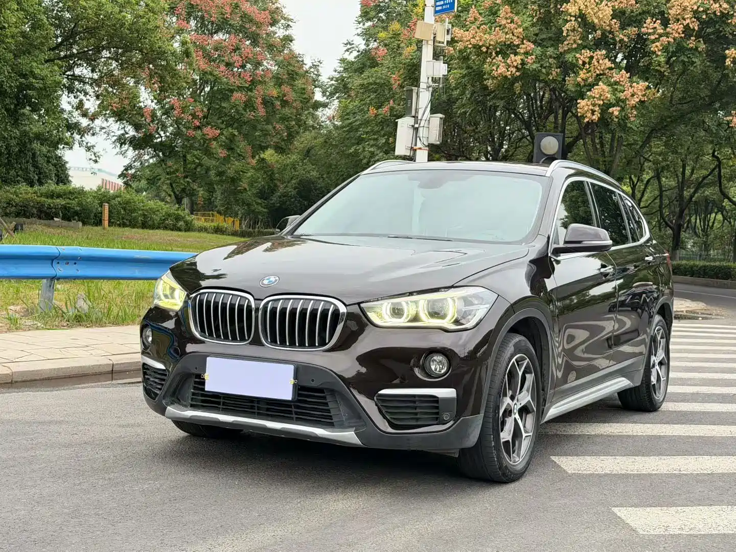 Фото 1 - BMW X1