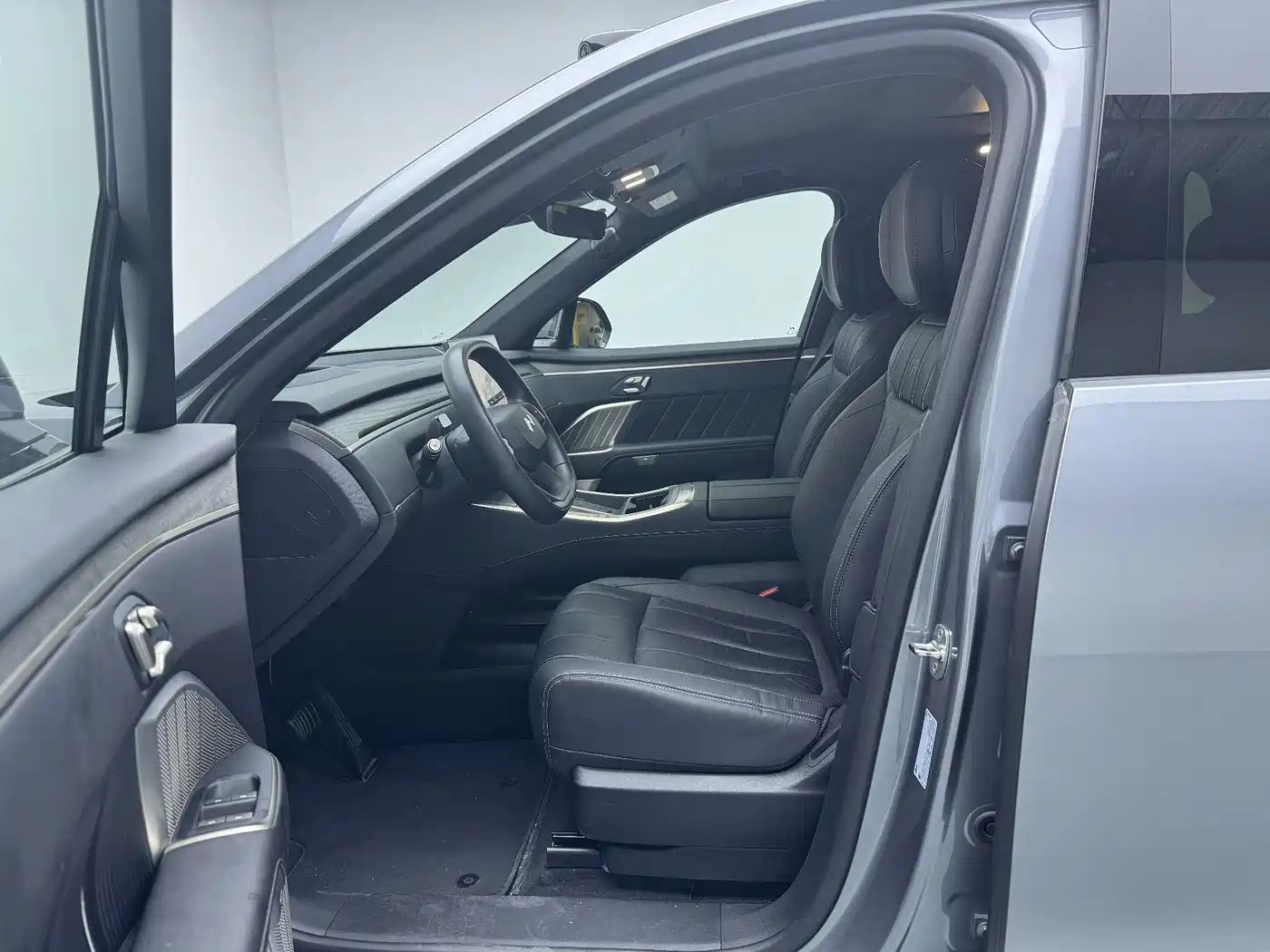 Ledao L90 2025 2025 AWD Base Model