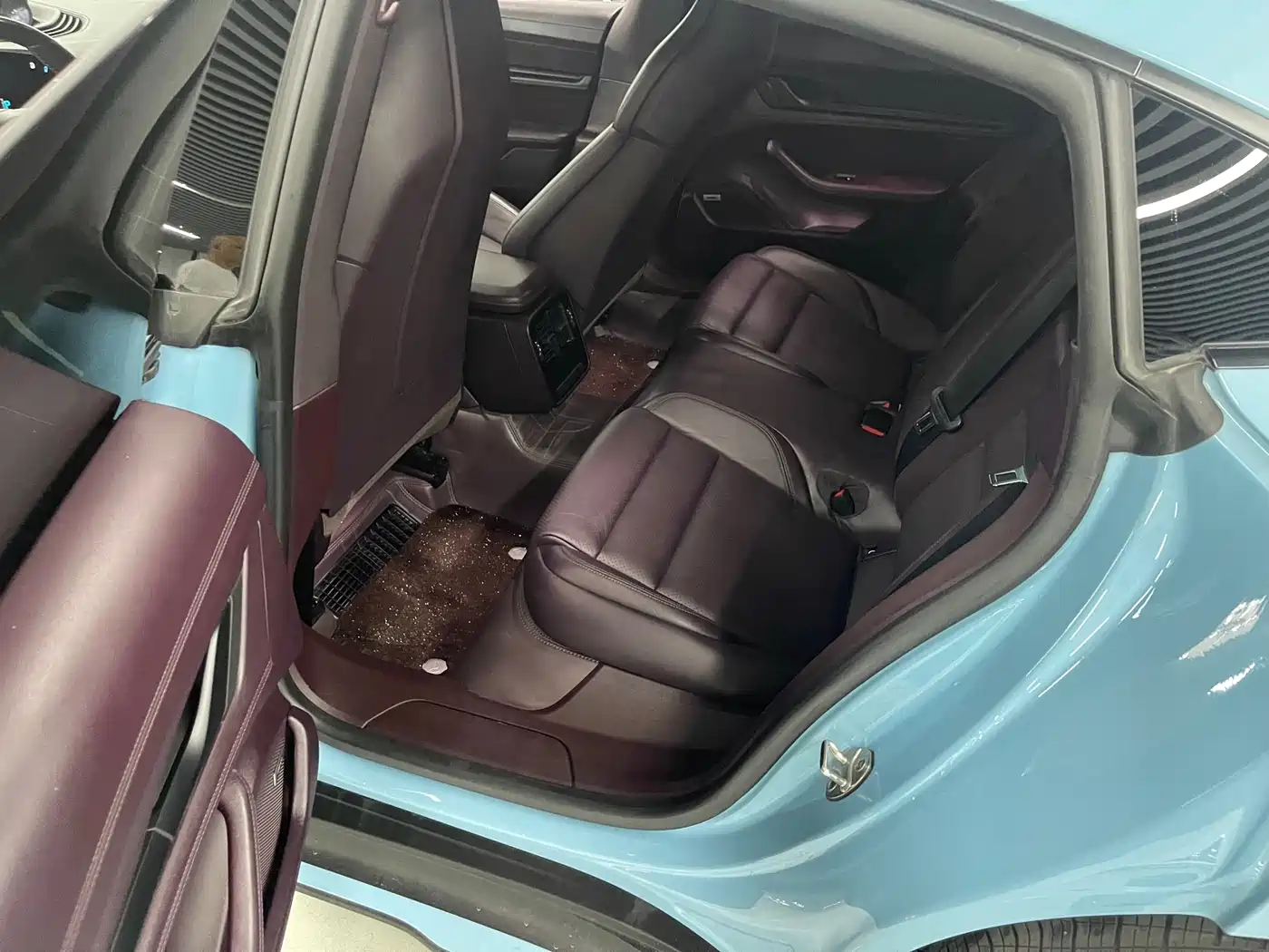 Porsche Taycan 2020 Taycan фото 16