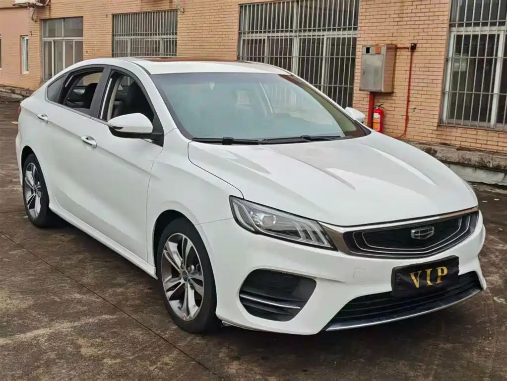 Фото 3 - Geely Binrui
