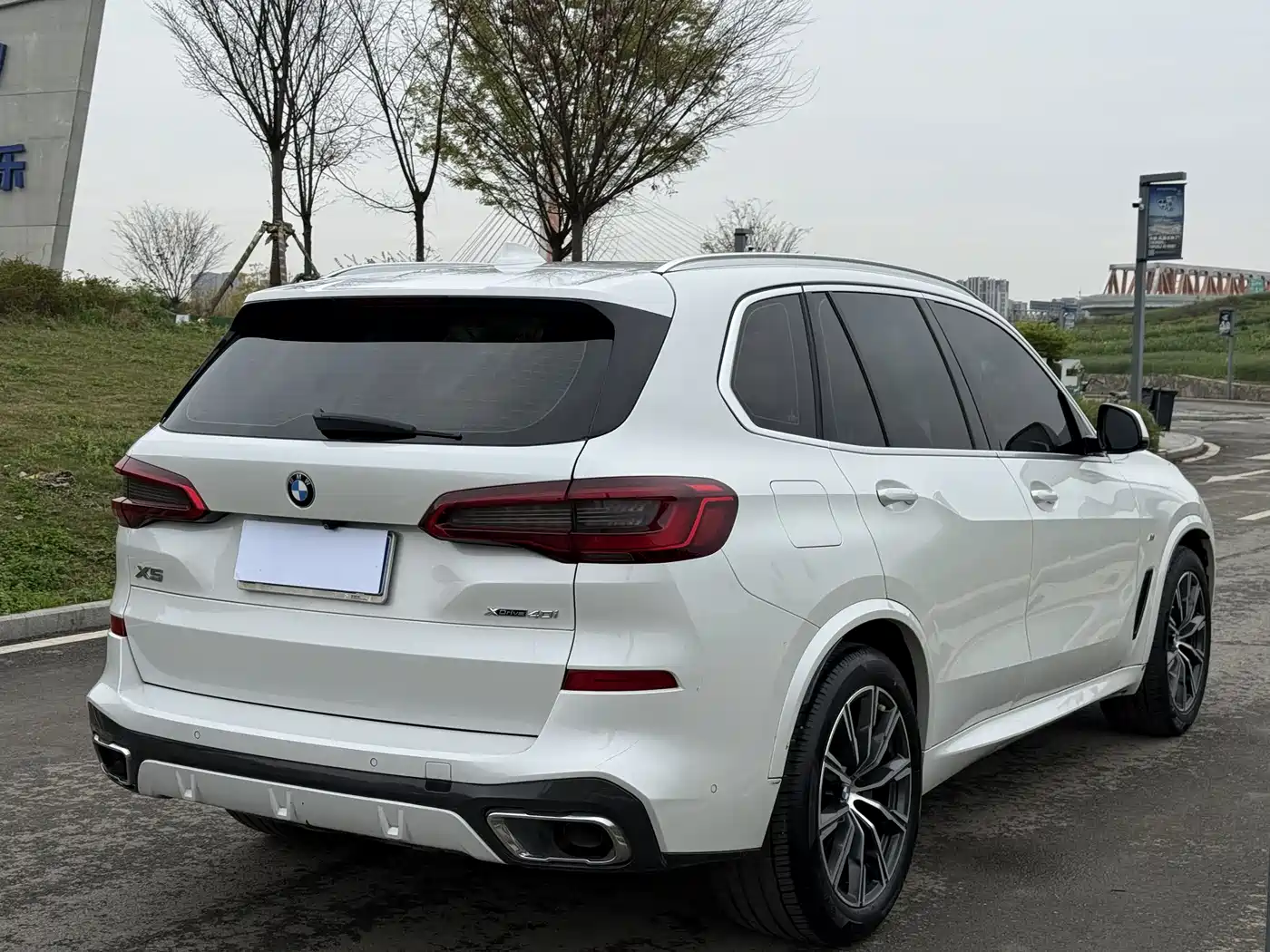 BMW X5 (Import) 2019 xDrive40i M Sport Package фото 12