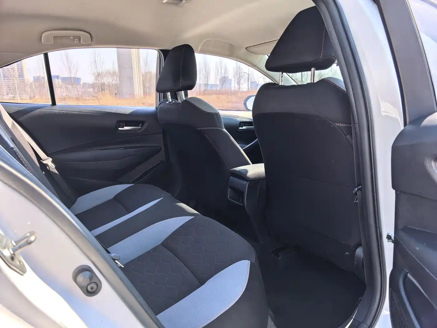 Toyota Corolla 2023 1.2T Pioneer Edition фото 9