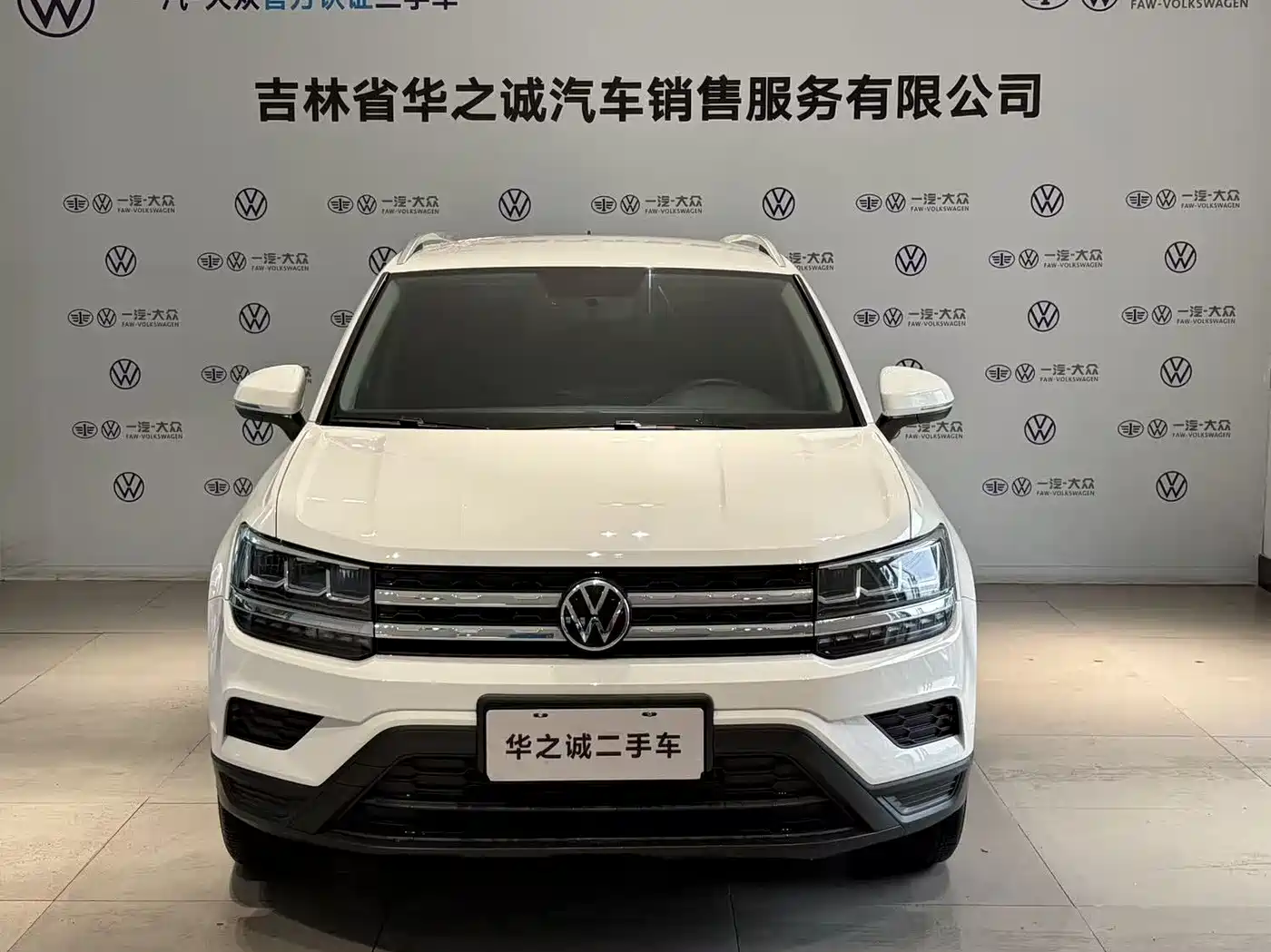 Volkswagen Tharu 2020 280TSI 2WD Trend Edition China VI фото 2