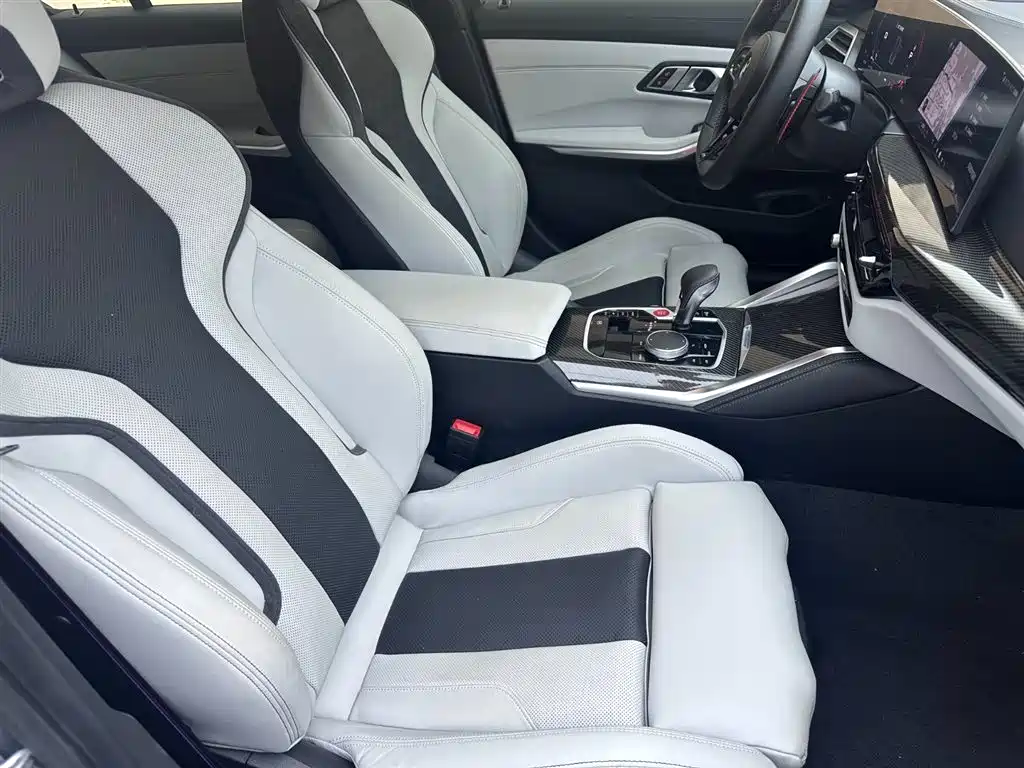 Фото 9 - BMW M3