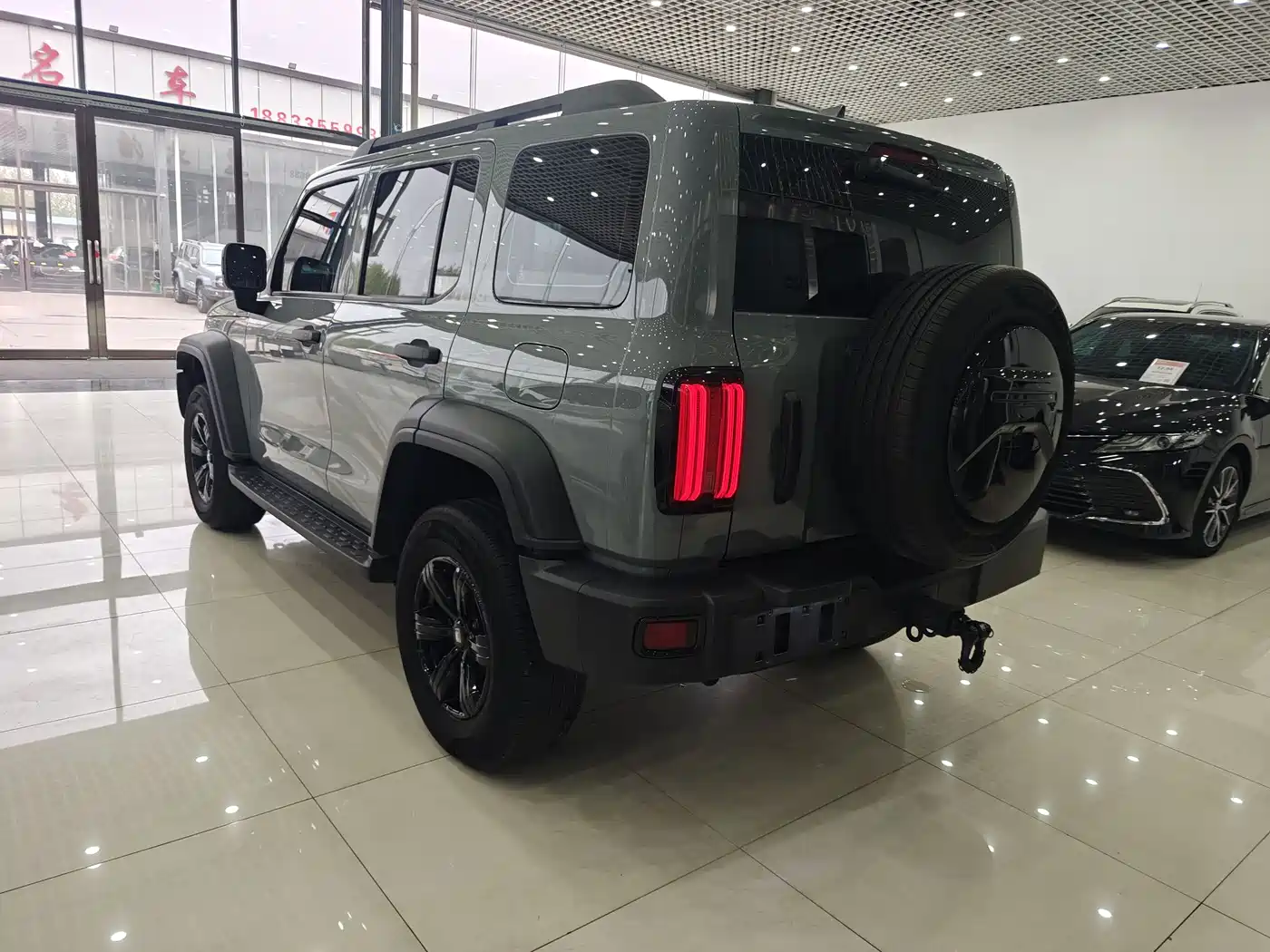 Tank 300 2023 Off-Road Edition 2.0T Conqueror фото 4